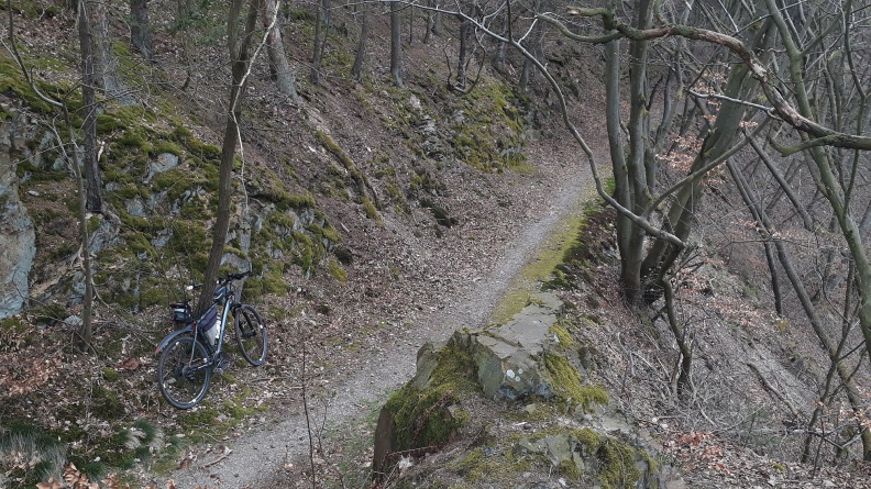 Podél Chyňavského potoka do Libečova