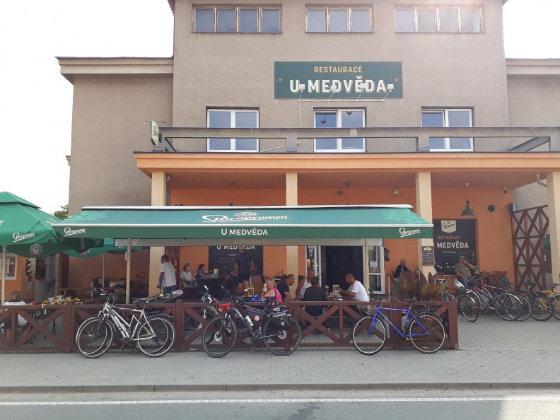 Restaurace U Medvěda v Borohrádku